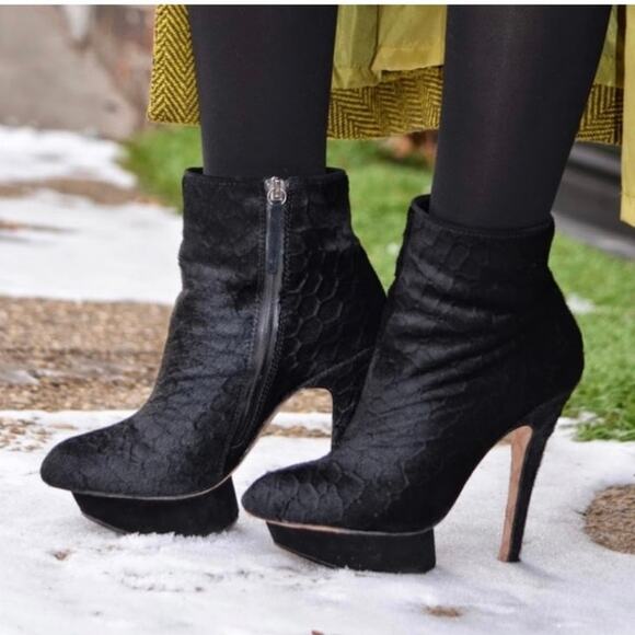 L.A.M.B Noss Mid Calf Black Fur Pedastal Platform Stilletto Boots Size 7 - Picture 11 of 16